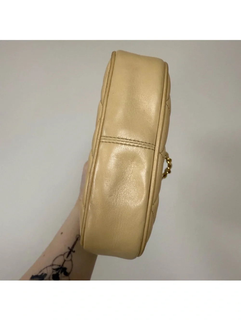 CHANEL Beige Quilted Lambskin Shoulder Bag with Gold Chain